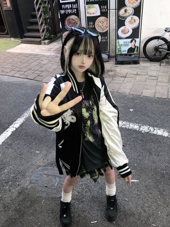 Hiki cos image