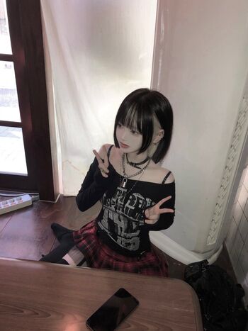 Hiki cos image