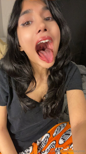 Hinawynne 1 image