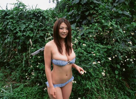 Hitomi aizawa page 3 image