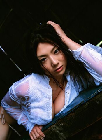 Hitomi aizawa image