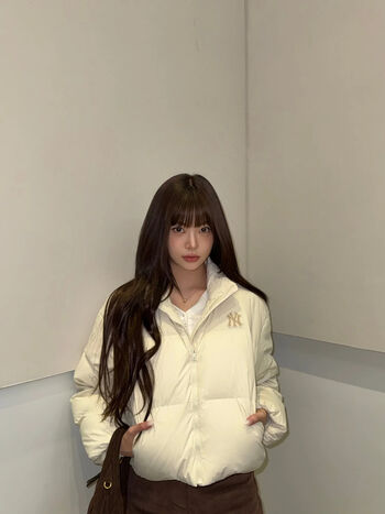 Hong Eunchae 홍은채