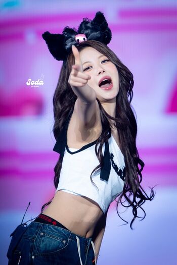 Hong Eunchae 홍은채