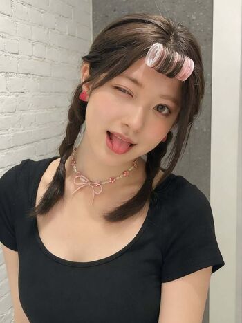 HongKongDoll