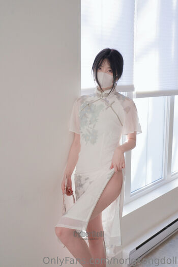 Hongkongdoll page 3 image