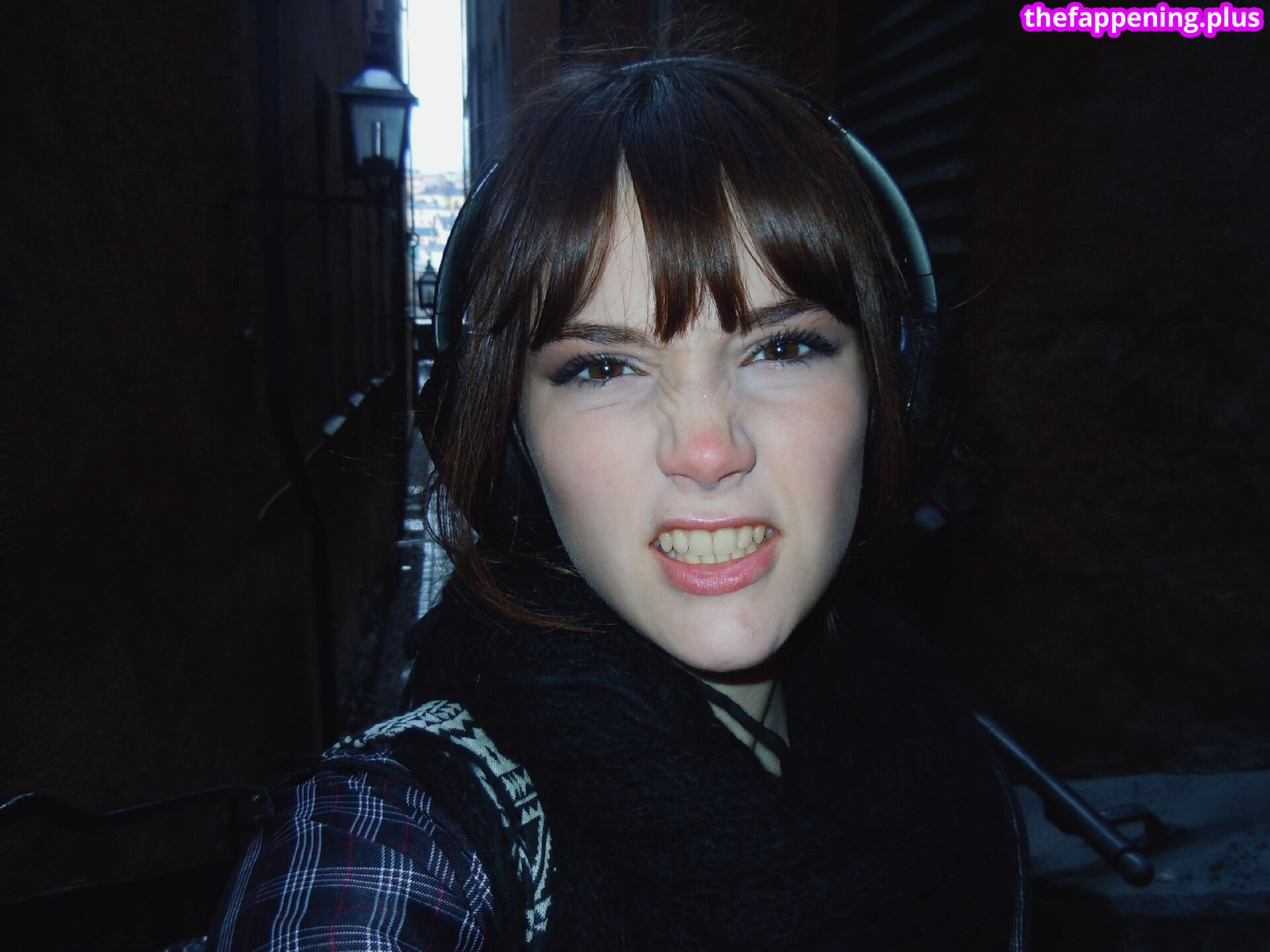 hoolabaloobaa