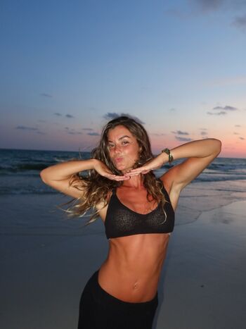 Hopie schlenker image