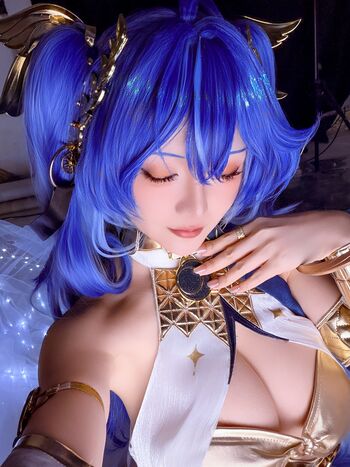 Hoshilily page 3 image