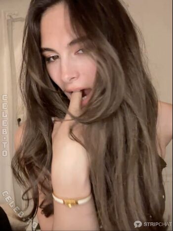 Hot sophia image
