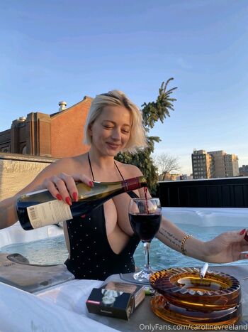 Hot with fruits or flour image