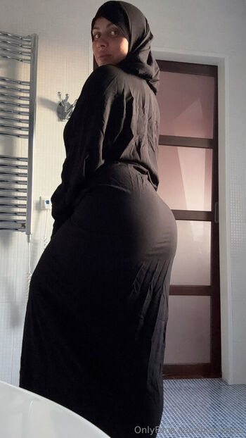 Hotinessa image