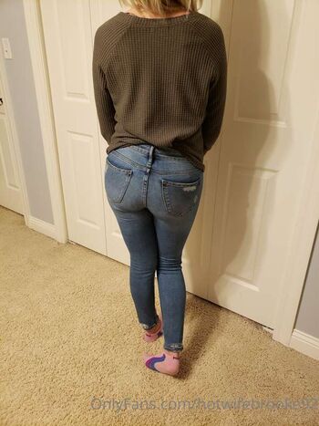 Hotwife brooke image