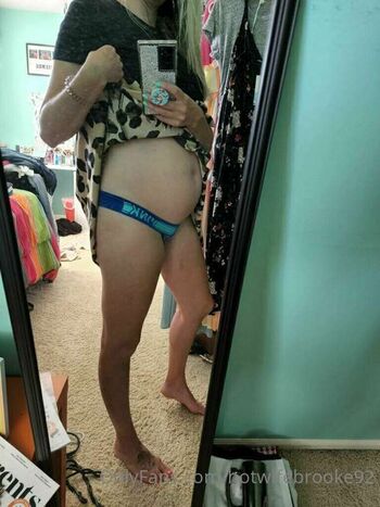 Hotwife brooke image