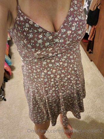 Hotwife brooke image