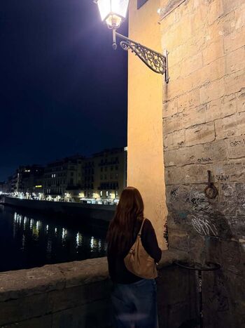 Huh yunjin 1 page 2 image