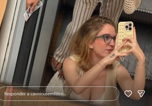 Iamcarlavoicu page 2 image