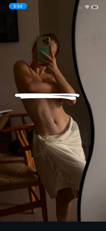 Iamcarlavoicu page 2 image