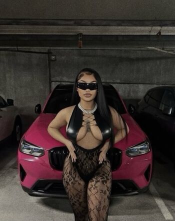 Iamskylarmarie image