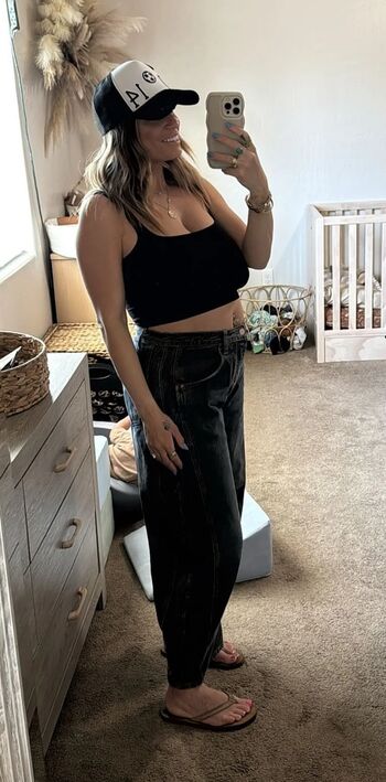 Iamtanishathomas image