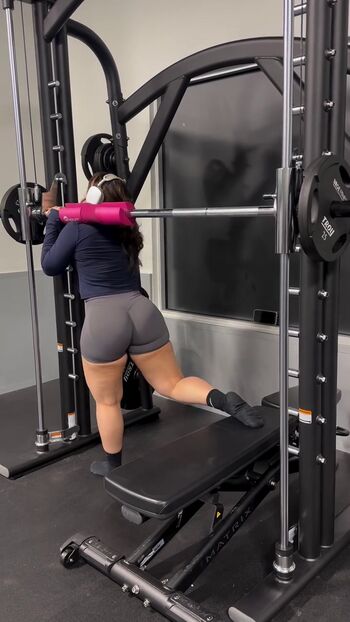 Iamyasmin vargas image