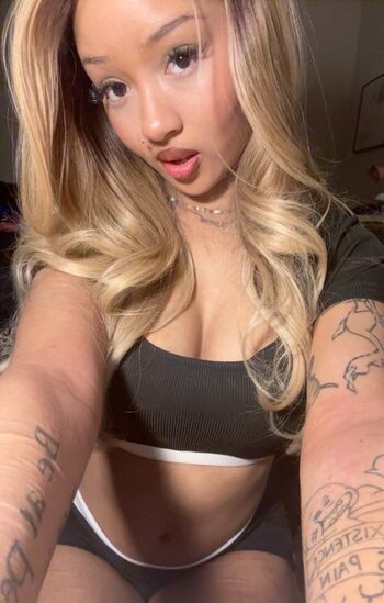 Ickysisterr image