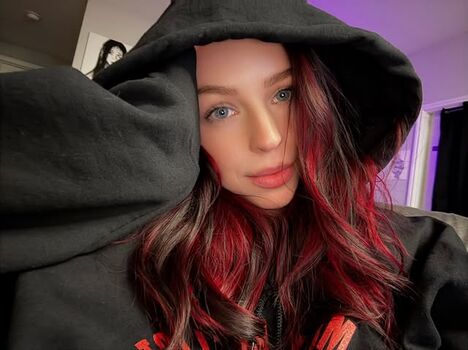 Icybxnny image