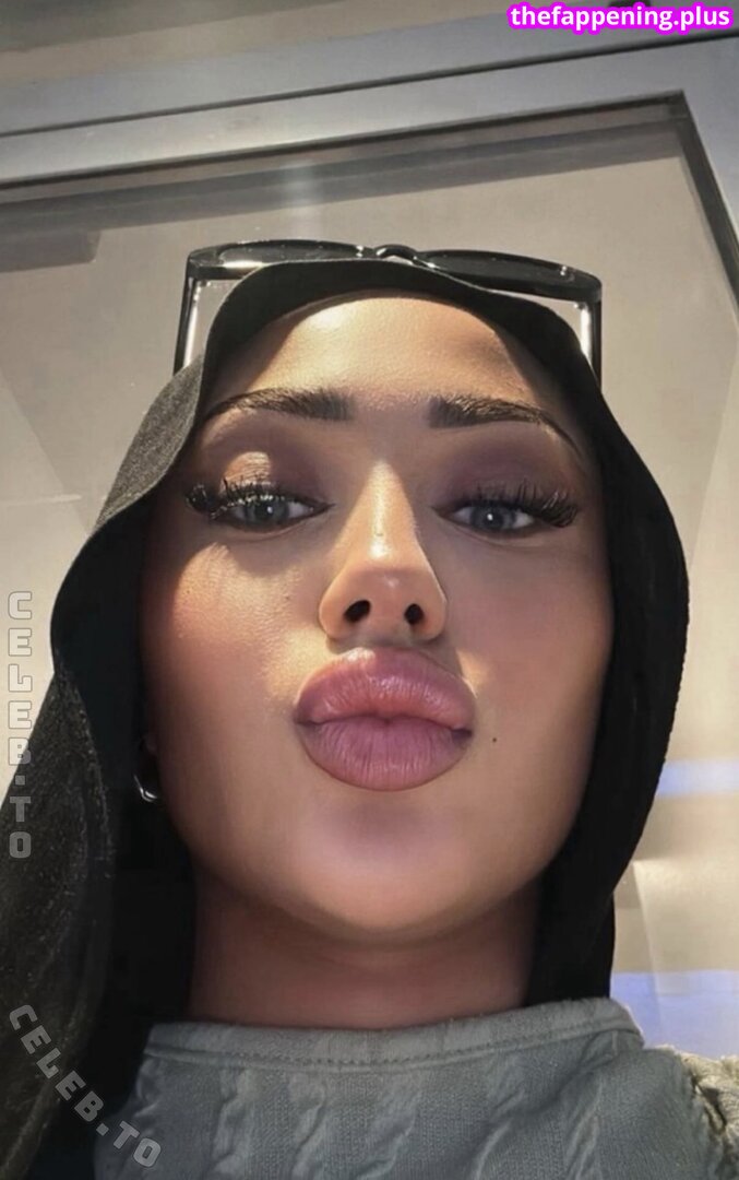 Iiso.abyy / iso.abyy Фото оголеного OnlyFans #1