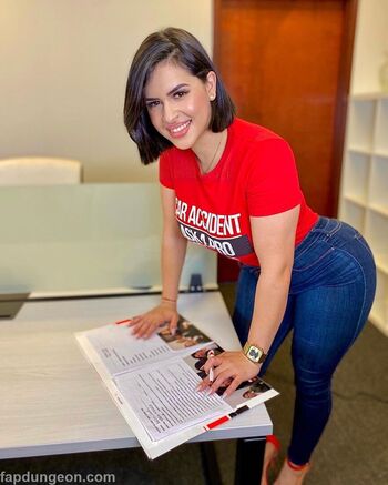 Ilenn santos image