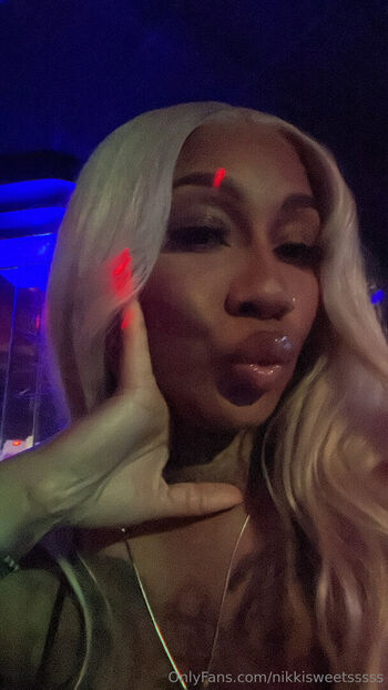 Ilovenikkisweets image