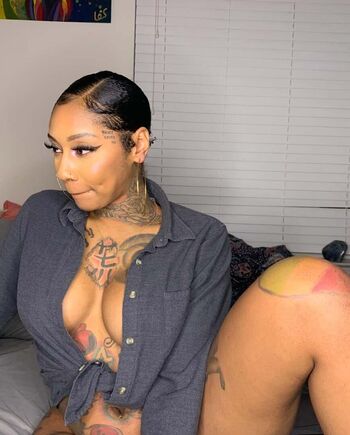 Ilovenikkisweets image