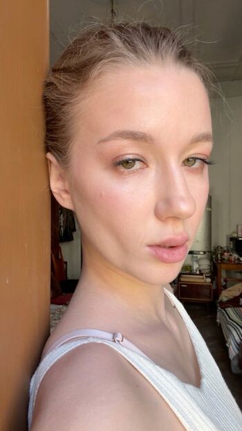 Imlovan page 2 image