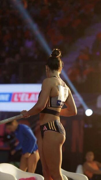 Imogen ayris page 2 image