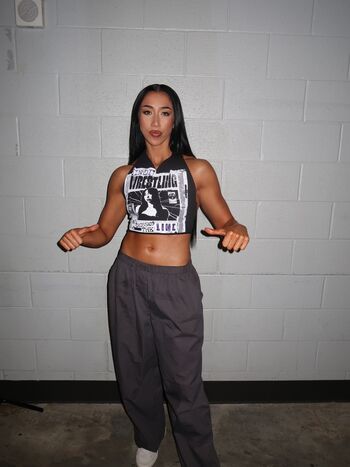 Indi hartwell page 3 image
