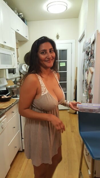 Indian girls page 4 image