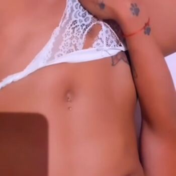 Ingrid andrade image