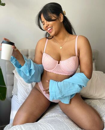 Ingrid medeiros image