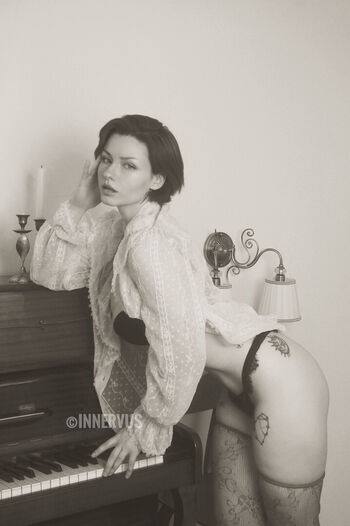 Innervus sun in a fog anna image