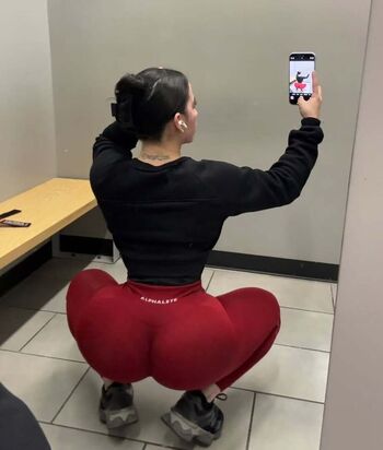 Ireeneechaaveez image