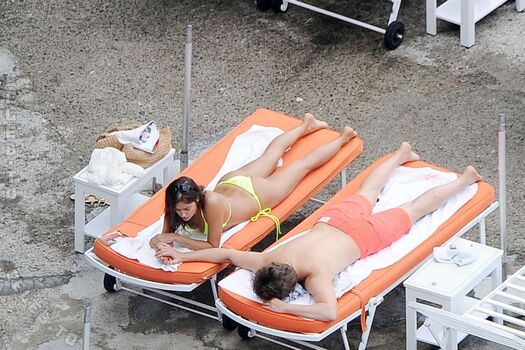 Irina shayk 1 page 3 image