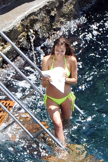 Irina shayk 1 page 3 image