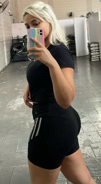 Isabela Roza