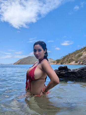 Isabella 1 page 3 image