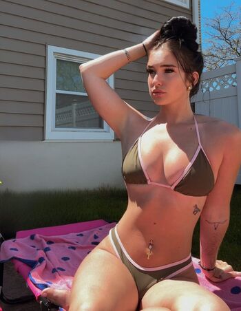Isabella defonte image