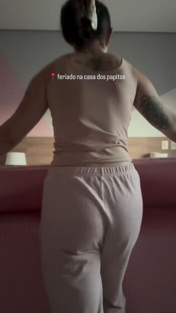 Isabella lacerda page 3 image