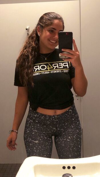 Isabella ladera page 2 image