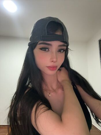 Isabella quintero image