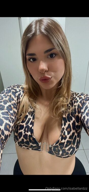 isabellardzz