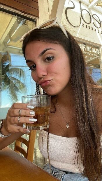 Isabelle cunha image