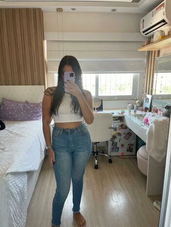 Isabelle cunha image