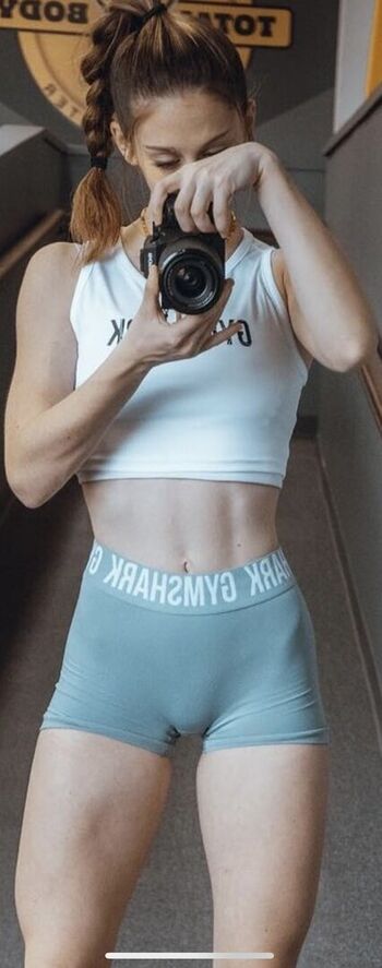 Isabelle larsen image